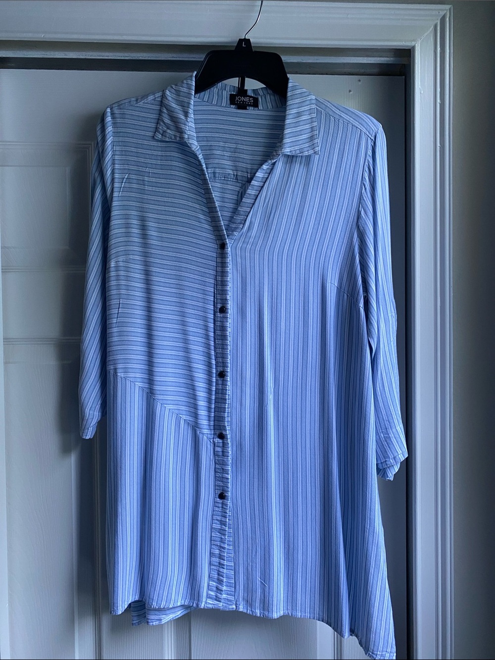 Jones New York striped tunic blouse. Size large